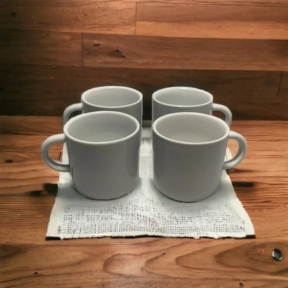 Set 4 Crate & Barrel White Porcelain Espresso Cups 2.5